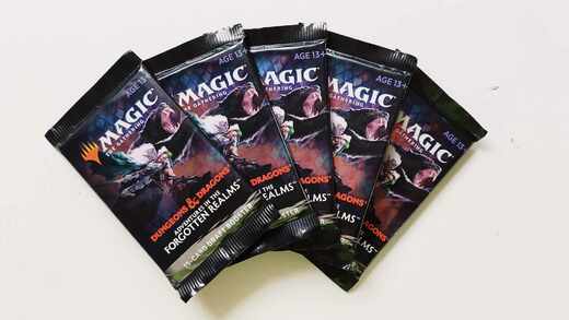 MTG_DaD-ForgottenRealms_draft_booster-15cd_photo.jpg