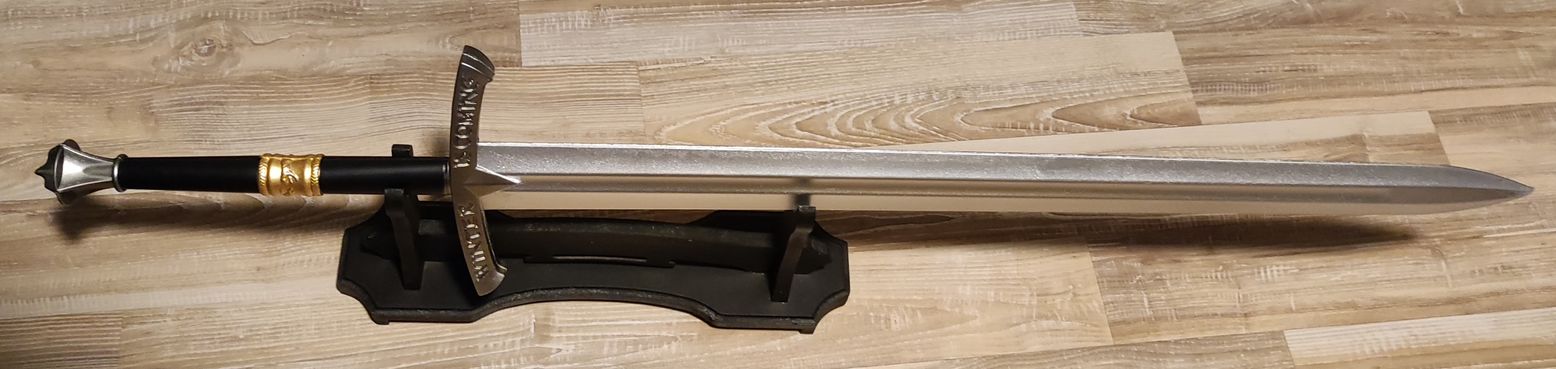 pht_ICE_replica_sword-04.jpg