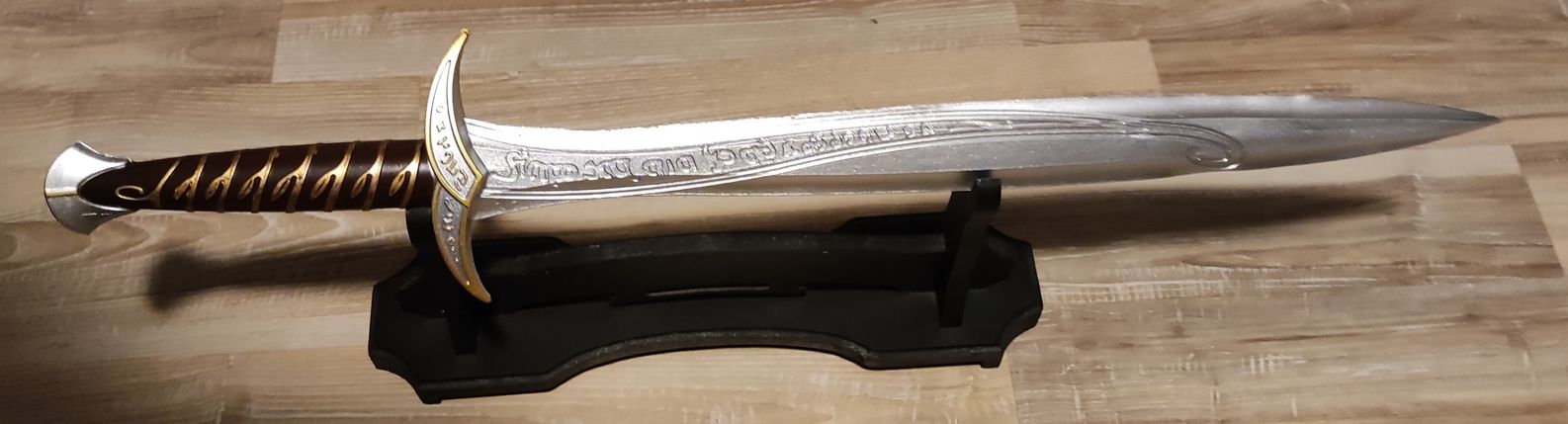 pht_STING_replica_sword-12.jpg
